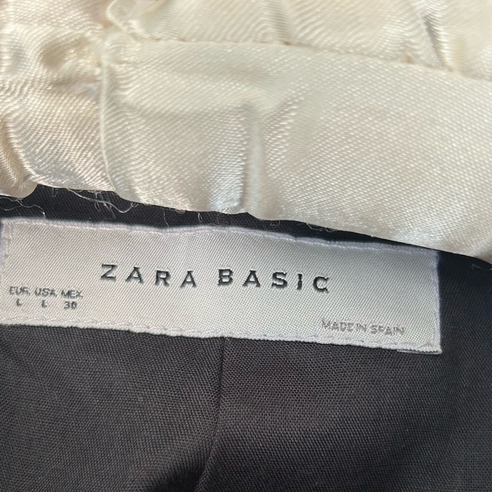 Zara Double-Breasted Black Trench Coat - Picture 5 of 5